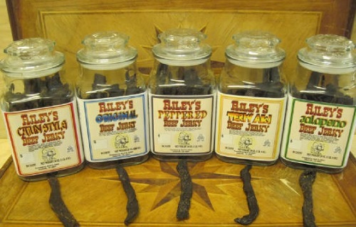 riley's jerky jars